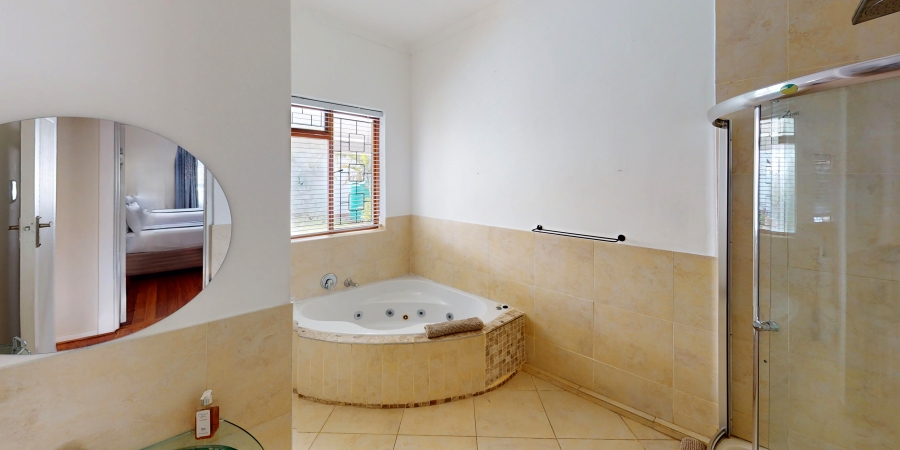 5 Bedroom Property for Sale in Mill Park Eastern Cape